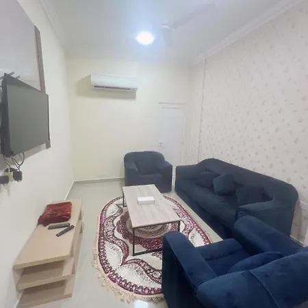 Golden Seasons Furnished Apartment 8 Salalah Exterior photo